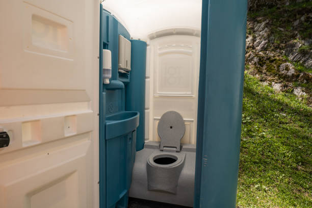 Affordable portable toilet rental in Hays, KS