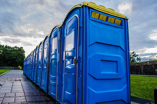 Best Portable bathroom rental  in Hays, KS